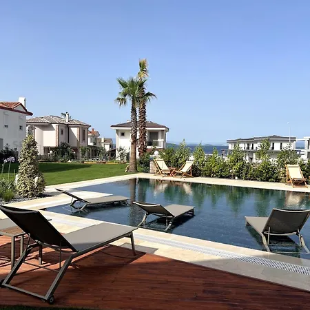 شقة Elegant 2-br With Pool And Sea Access G-4 55 *